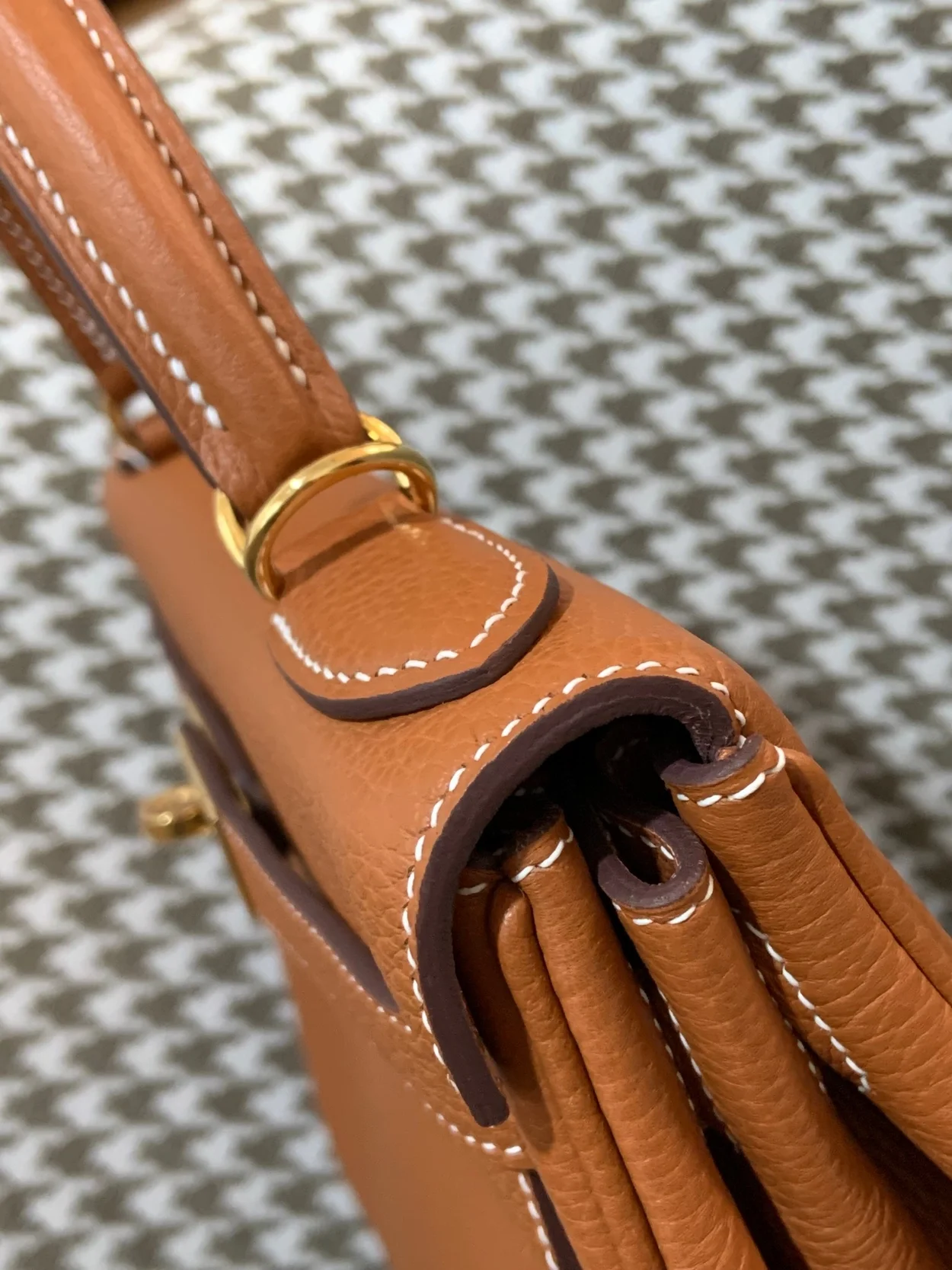 에르메스 켈리 28 르투르네 골드 브라운 골드 하드웨어 (100% HAND MADE)