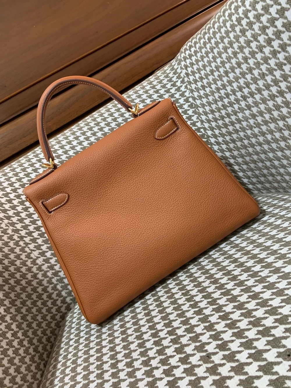 에르메스 켈리 28 르투르네 골드 브라운 골드 하드웨어 (100% HAND MADE)