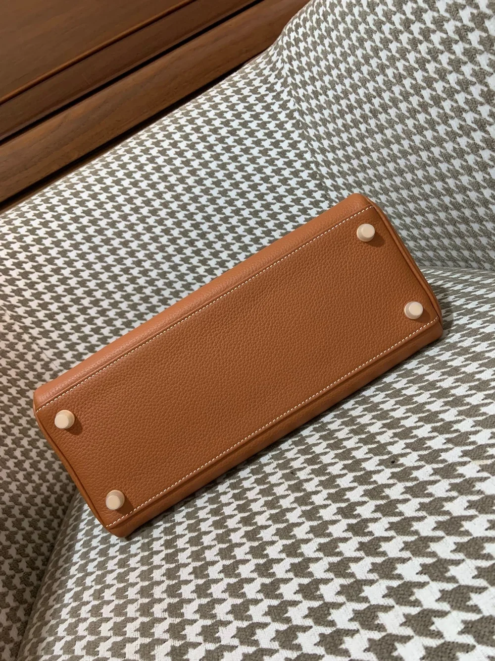 에르메스 켈리 28 르투르네 골드 브라운 골드 하드웨어 (100% HAND MADE)