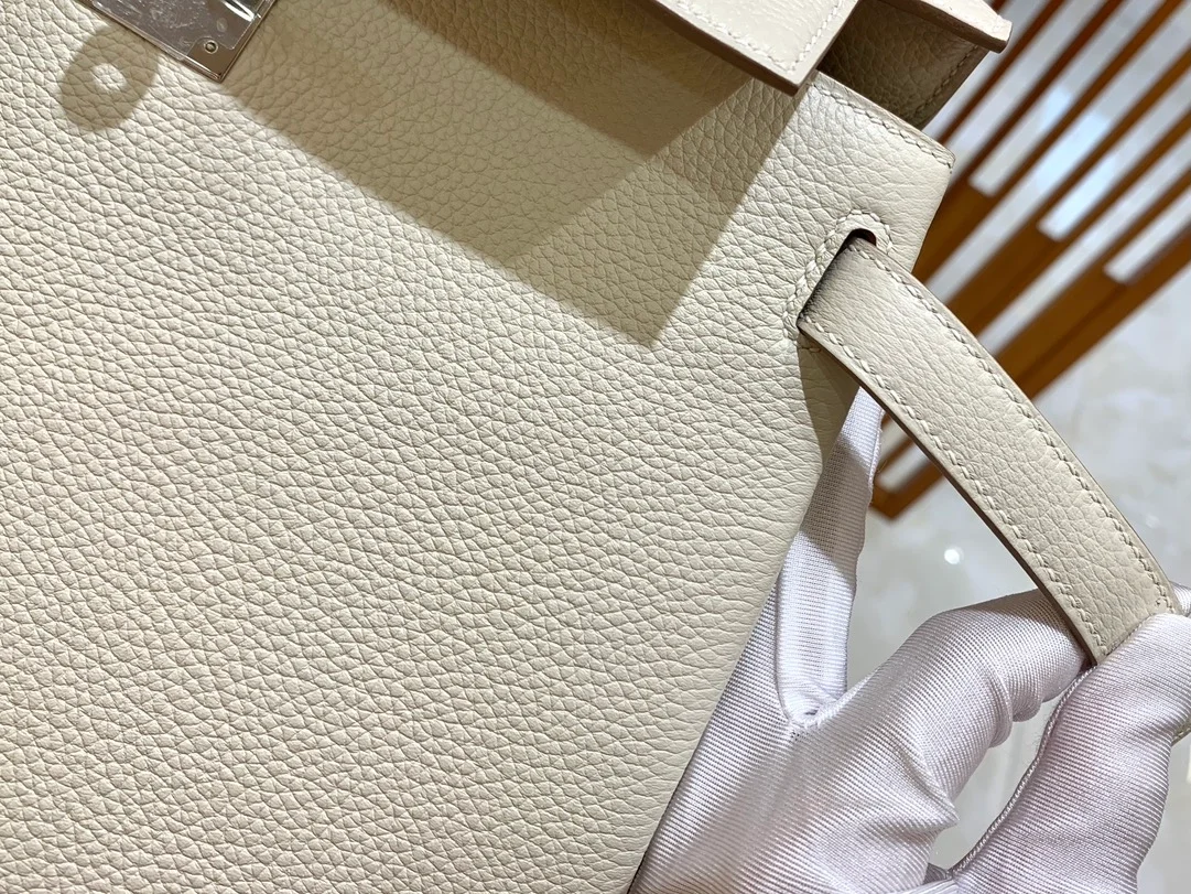 에르메스 켈리 28 르투르네 밀크 쉐이크 실버 하드웨어 (100% HAND MADE)