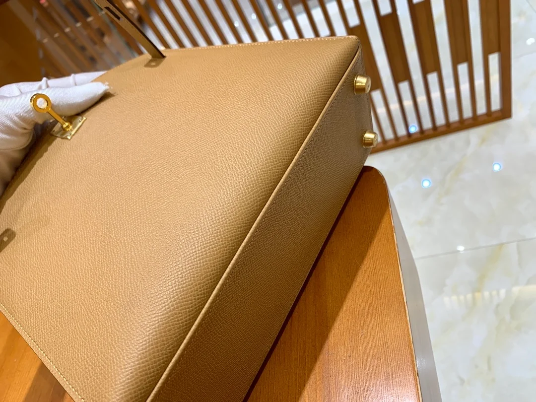 에르메스 켈리 25 셀리에 비스킷 골드 하드웨어 (100% HAND MADE)
