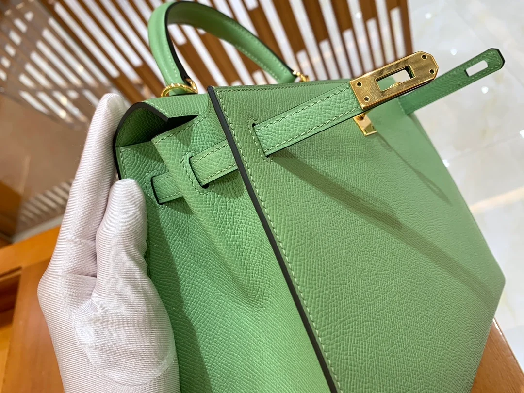 에르메스 켈리 25 셀리에 아보카도 그린 골드 하드웨어 (100% HAND MADE)