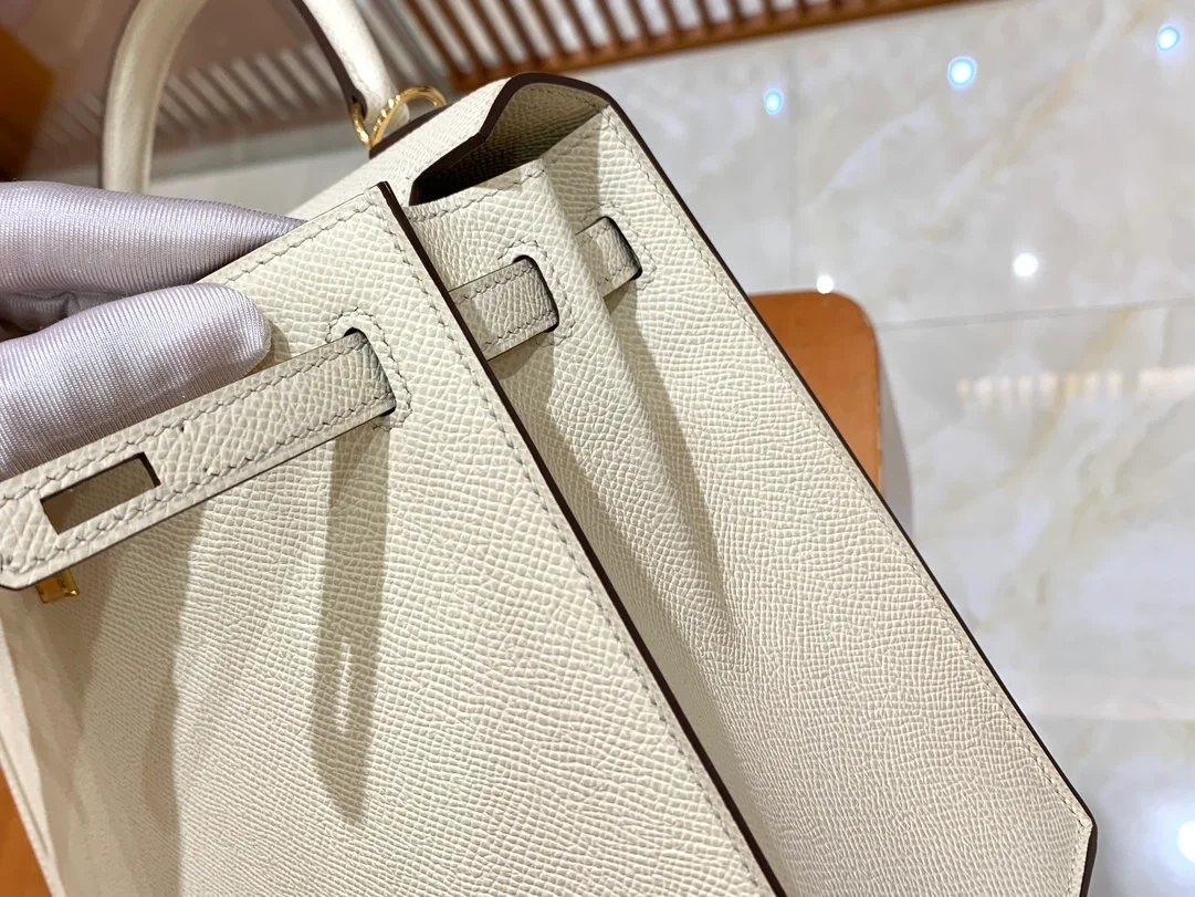 에르메스 켈리 25 셀리에 크림 화이트 골드 하드웨어 (100% HAND MADE)