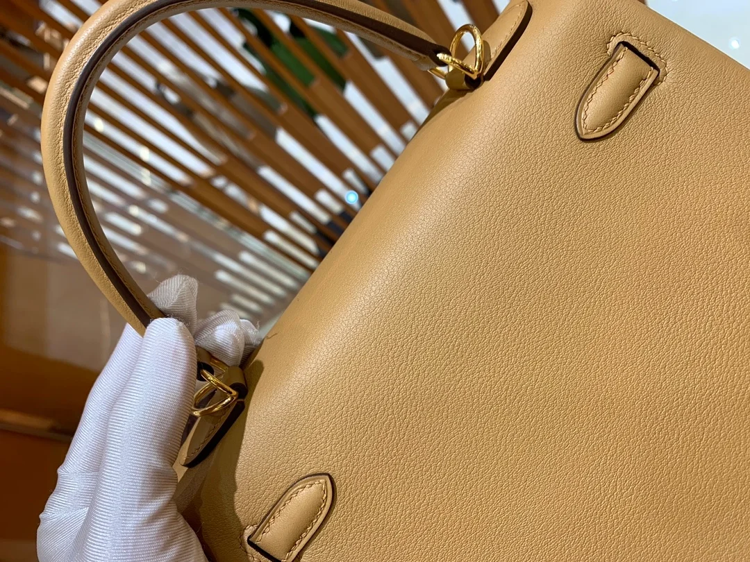 에르메스 켈리 25 르투르네 스위프트 비스킷 골드 하드웨어 (100% HAND MADE)
