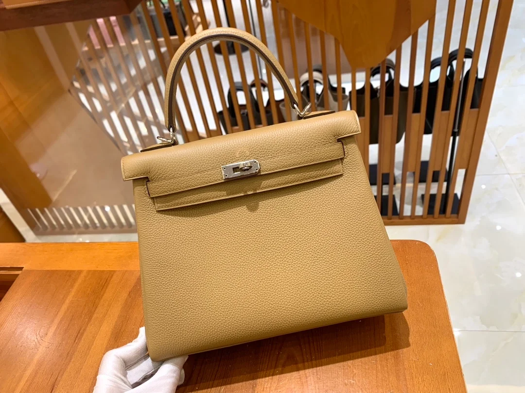 에르메스 켈리 25 르투르네 비스킷 실버 하드웨어 (100% HAND MADE)