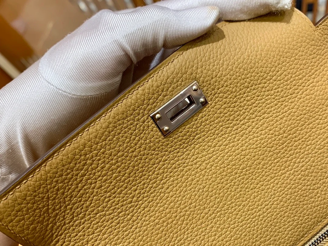 에르메스 켈리 25 르투르네 비스킷 실버 하드웨어 (100% HAND MADE)