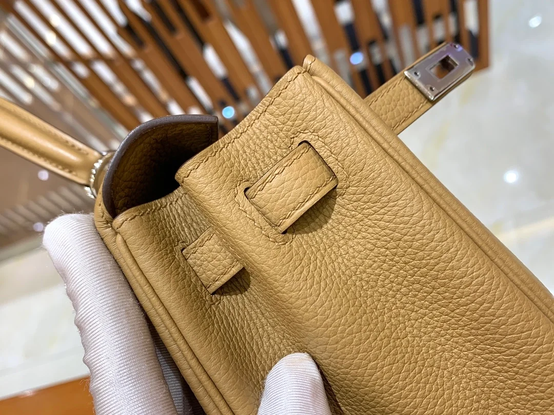 에르메스 켈리 25 르투르네 비스킷 실버 하드웨어 (100% HAND MADE)